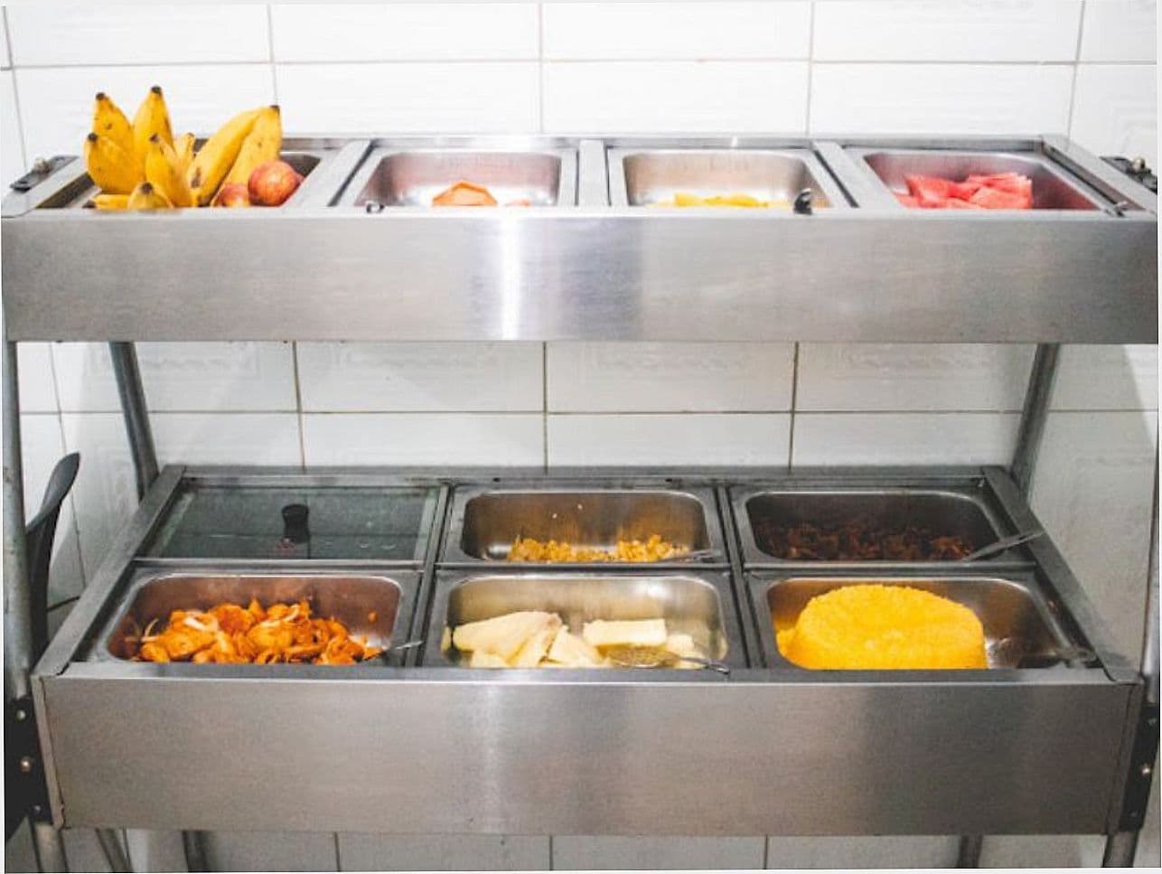 Buffet de café da manhã da pousada